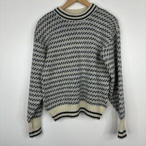 Kaare Gjose  Nordic made in Norway  Crewneck Wool Blend Knit Cowichan Sweater S